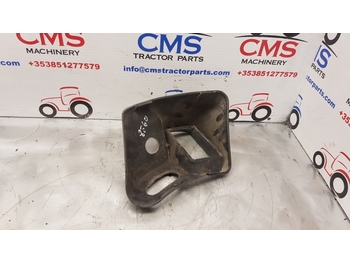 驾驶室和内部 适用于 拖拉机 New Holland Fiat 60, M Series 8360, M115 Cab Transmission Control Cover 82003486：图3