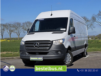 无侧窗厢式货车 MERCEDES-BENZ Sprinter 317