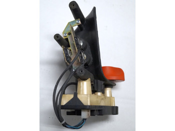 电气系统 适用于 材料装卸设备 Linde 1443605100 | Rijschakelaar Control handle Control module:图2 电气系统 适用于 材料装卸设备 Linde 1443605100 | Rijschakelaar Control handle Control module:图2