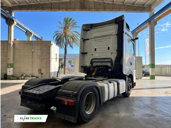 牵引车 MERCEDES-BENZ Actros 1845