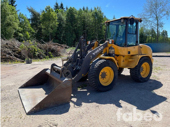 轮式装载机 VOLVO L35