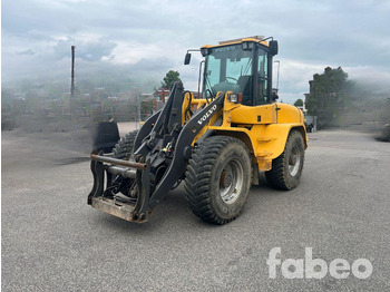 轮式装载机 VOLVO L40B