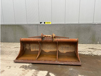 : 标题部分照片