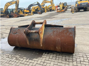 铲斗 适用于 建筑机械 Volvo EC 480 E L coupler + bucket：图4