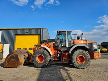 轮式装载机 HITACHI ZW220