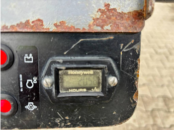 碾压机 Atlas-Copco LG 504：图5