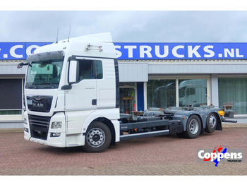 驾驶室底盘卡车 MAN TGX