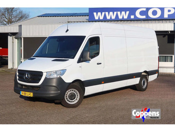 无侧窗厢式货车 MERCEDES-BENZ Sprinter 317