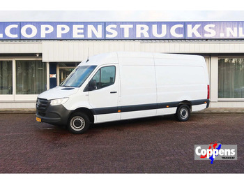 无侧窗厢式货车 MERCEDES-BENZ Sprinter 317