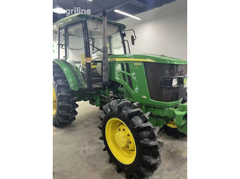 拖拉机 JOHN DEERE