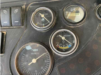 反铲装载机 JCB 3cX backhoe loader manufactured in 2022 with telescopic boom JCB3CX JCB4CX JCB 3DX nice price:图2 反铲装载机 JCB 3cX backhoe loader manufactured in 2022 with telescopic boom JCB3CX JCB4CX JCB 3DX nice price:图2