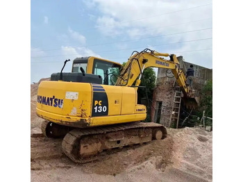 履带式挖掘机 Used komatsu medium excavator PC130-7 /KOMATSU 130-7/ used japanese komatsu excavator 13 ton for sale：图2