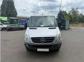紧凑型面包车 MERCEDES-BENZ Sprinter
