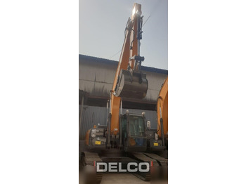 履带式挖掘机 CASE