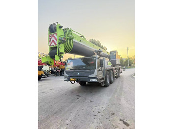 移动式起重机 ZOOMLION