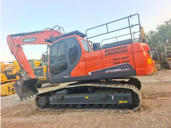 履带式挖掘机 DOOSAN DX225LC