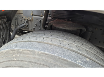 栏板式/ 平板卡车, 起重车 Mercedes-Benz 1833 HIAB Kran, Funk FB Scheckheft gepflegt bei Mercedes:图3 栏板式/ 平板卡车, 起重车 Mercedes-Benz 1833 HIAB Kran, Funk FB Scheckheft gepflegt bei Mercedes:图3