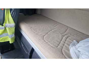 牵引车 Mercedes-Benz 1845 Kipphydraulik:图5 牵引车 Mercedes-Benz 1845 Kipphydraulik:图5