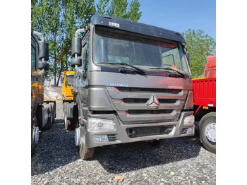 牵引车 Howo 375：图4