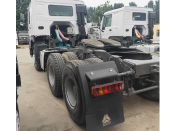 牵引车 SINOTRUK HOWO