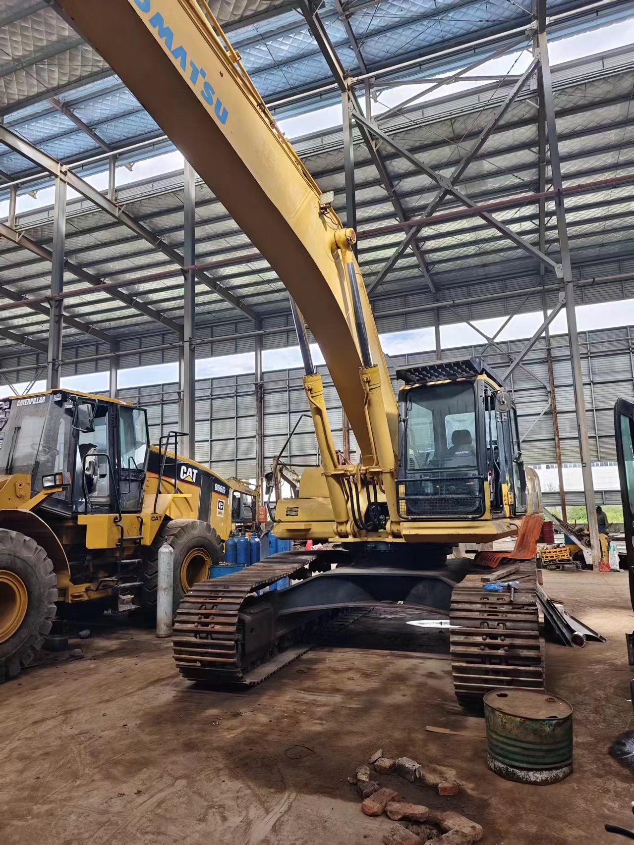 履带式挖掘机 KOMATSU PC400-7：图2