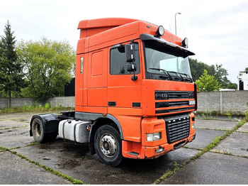 牵引车 DAF XF 95 430