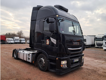 牵引车 IVECO