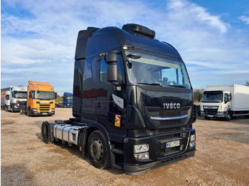 牵引车 IVECO