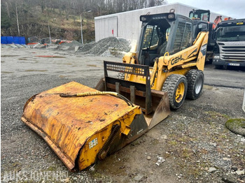 滑移装载机 GEHL