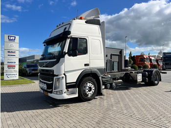 驾驶室底盘卡车 VOLVO FM 410