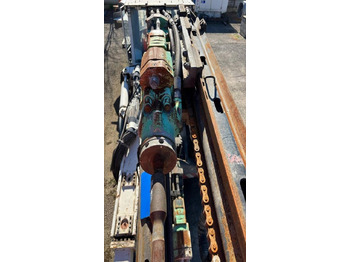 隧道掘进设备 Robodrill Pantofore 587：图4