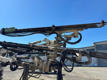 隧道掘进设备 Robodrill Pantofore 587：图3