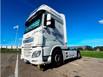 牵引车 DAF XF 530 god tractor unit:图2 牵引车 DAF XF 530 god tractor unit:图2