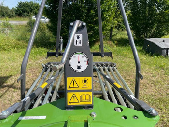 新的 翻草机/ 搂草机 Fendt FORMER 391AKTION：图5