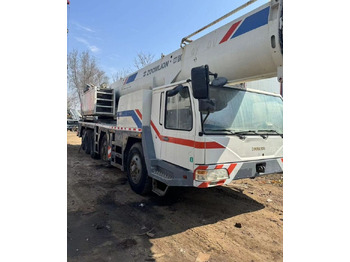 移动式起重机 Zoomlion QY130V 130T 130ton 130 220 160：图3