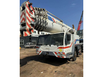 移动式起重机 ZOOMLION QY130V
