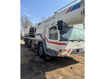 移动式起重机 Zoomlion ZTC800V ZTV900VZTC1000V:图3 移动式起重机 Zoomlion ZTC800V ZTV900VZTC1000V:图3