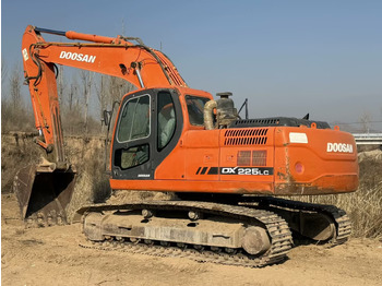 履带式挖掘机 DOOSAN DX225LC