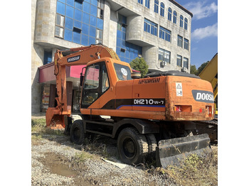 轮式挖掘机 DOOSAN DH210W-7