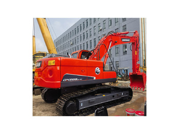 履带式挖掘机 DOOSAN DX225