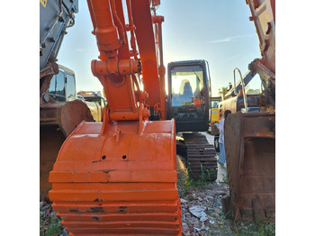 挖掘机 HITACHI ZX210