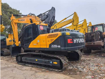 挖掘机 used hyundai 220lc-9s excavator Good condition made in Korea 22 ton hydraulic digger  crawler excavator for sale：图2