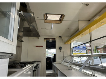 自动售货卡车 Fiat Ducato Ducato Autosklep Gastronomiczny Food Truck Foodtruck sklep bar:图2 自动售货卡车 Fiat Ducato Ducato Autosklep Gastronomiczny Food Truck Foodtruck sklep bar:图2
