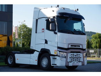 牵引车 RENAULT T 520