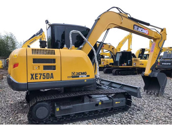 小型挖掘机 XCMG XE75DA