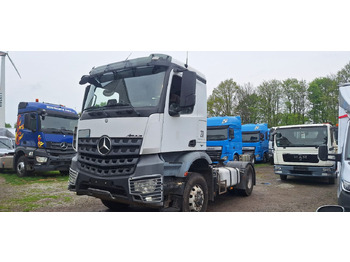 牵引车 MERCEDES-BENZ Arocs 1840