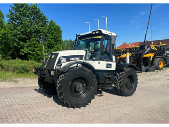 拖拉机 JCB