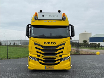 牵引车 Iveco AS440STX/FP GESTUURDE VOORLOPER, ALCOA, LEATHER, SHOW, 480 PK.：图3