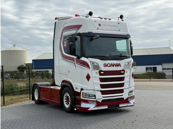 牵引车 SCANIA S 500