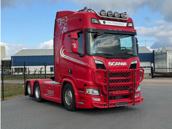 牵引车 SCANIA R 520